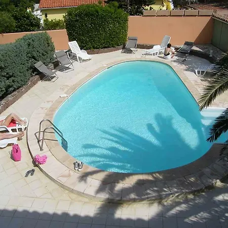 Le Vieux Mas *